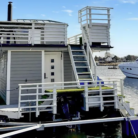 Botel Prachtig Schip In Manstad Met Uitzicht Op Zee Vanuit Het