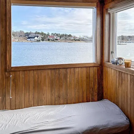Prachtig Schip In Manstad Met Uitzicht Op Zee Vanuit Het Botel 4*